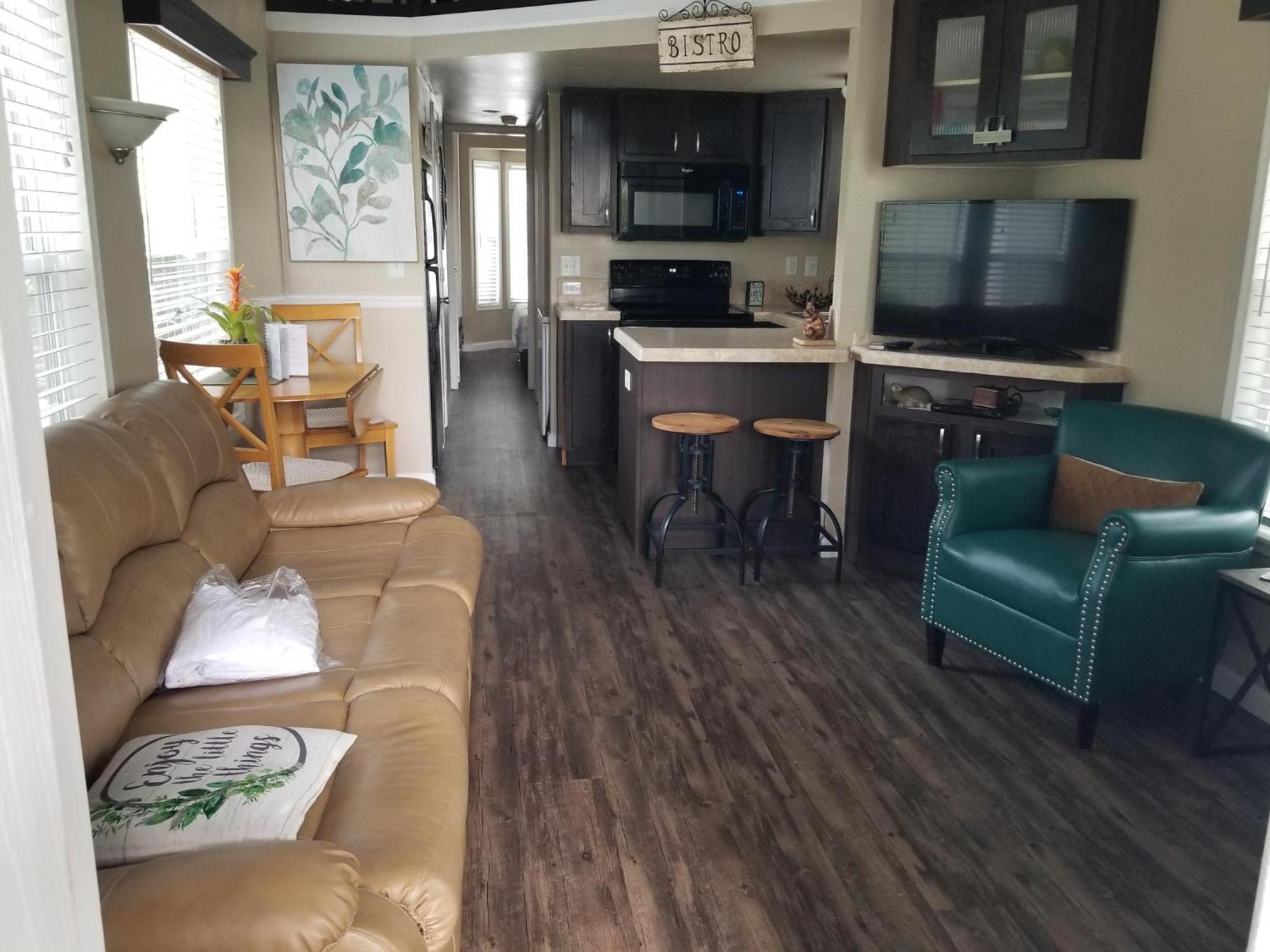 Отель Live Oak Landing Freeport Экстерьер фото