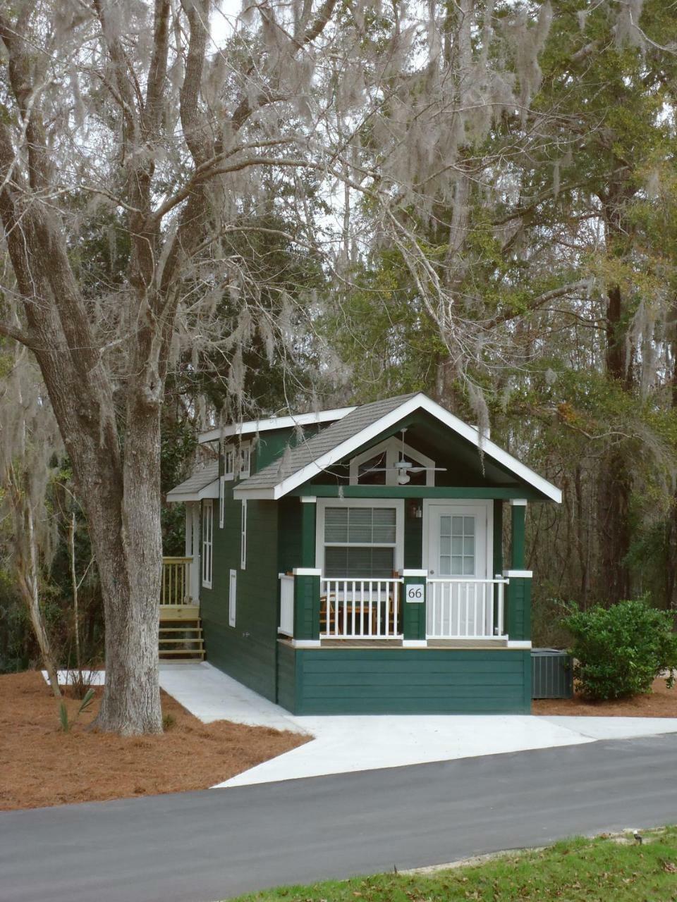 Отель Live Oak Landing Freeport Экстерьер фото